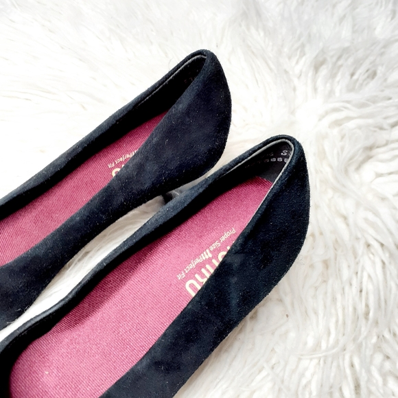 NEW Munro Women's Mara Closed Toe Classic Pumps E249 - Picture 9 of 16